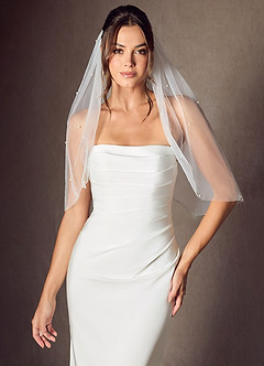 front Jenna Pearl Waist Length Veil