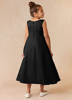 Azazie Lindy vestidos de niña de las flores Vestido de Negro de Satin Mate de Corte En A con Plisado image6
