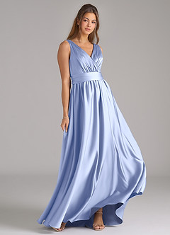 Azazie Kora Essayer des robes à la maison Robe Trapèze en Satin extensible Plissée Bleu Poussiéreux image4