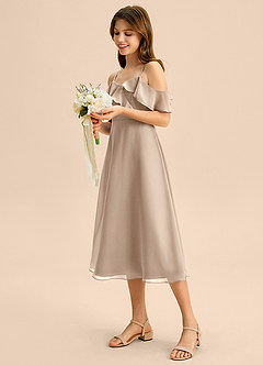 Azazie Kamilla Junior Vestido de Gris Pardo de Gasa de Corte en A con Vestidos sin tirantes image3