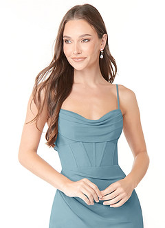 Azazie Mai Robes de demoiselle d'honneur Robe Fourreau en Mousseline de soie Plissée Bleu Maussade image5