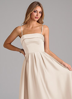 Azazie Lucienne Vestidos de damas de honor Vestido de Alabastro Blanco de Satén Elástico de Corte en A Convertible con Sin tirantes image2