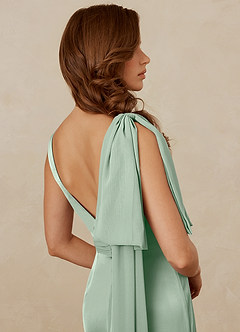 Christian Siriano Bridal for Azazie 1011 Robes de demoiselle d'honneur Robe Sirène en Satin extensible Arc Agave image10