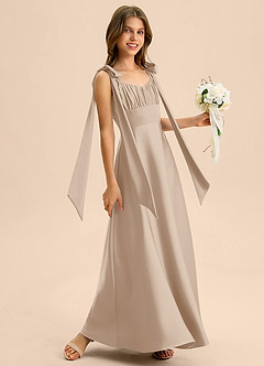 Azazie Halley Junior Vestido de Gris Pardo de Satén Elástico de Corte en A con Lazo image5