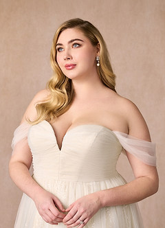 Azazie Maia Vestidos de novia Vestido de Blanco Diamante Champán de Tul de Corte en A con Vestidos sin tirantes image18