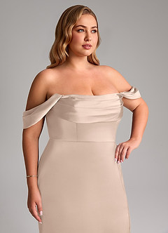 Azazie Saige Vestidos de damas de honor Vestido Rosa Inglesa de Satén Elástico de Corte Recto con Hombros descubiertos image15