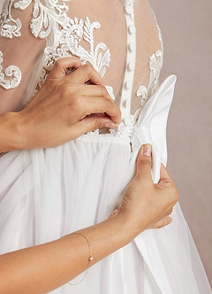 Azazie Elodie Abiti da Ragazza di Fiori Abito Principessa in Pizzo Avorio Crepuscolo image9
