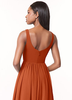 Azazie Keyla Robes de demoiselle d'honneur Robe Trapèze en Mousseline de soie Col V plissé Orange Brûlée image6
