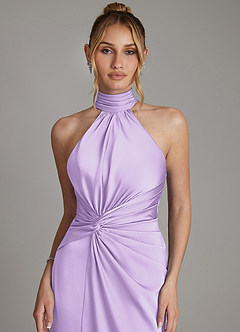 Azazie Gracelynn Vestidos de damas de honor Vestido de Lila de Satén Elástico de Corte Recto con Plisado image3