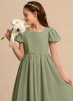 Azazie Lilia Girls Formal Robe Demoiselle D'honneur Fillette Robe Trapèze en Mousseline de soie avec manches Pistache image5