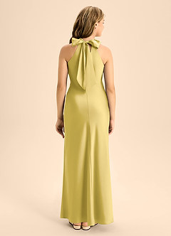 Azazie Doretta Junior Robe Sirène en Satin extensible Plissé Canari image2