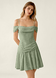 Delia Hellgrün Minikleid aus Spitze image4