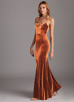 Azazie Solange Vestidos de damas de honor Vestido de Naranja Quemada de terciopelo de Corte Recto con Plisado image4