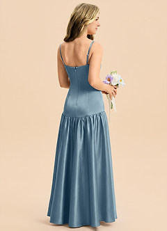 Azazie Romi Junior Robe Trapèze en Satin extensible Plissé Bleu Poussiéreux image7