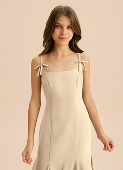 Azazie Evey Junior Abito Sirena in Chiffon Plissettato Champagne image6