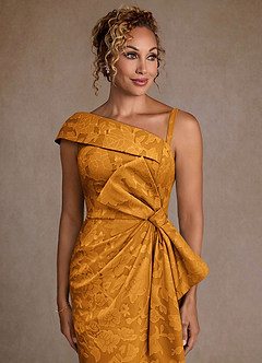 Azazie Hampton Kleider für die Brautmutter Meerjungfrau-Linie One-Shoulder Blumen-Burnout Kleid Butterscotch image4