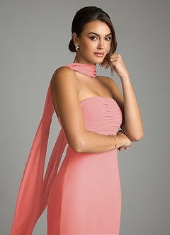 Azazie Saylor Vestidos de damas de honor Vestido de Coral de Gasa de Corte Sirena con Sin tirantes image2