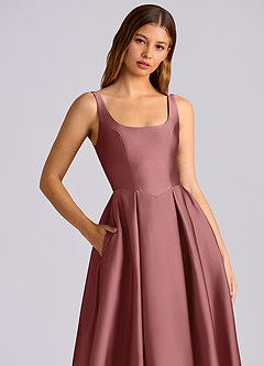 Azazie Amalie 신부 들러리 드레스 A라인 주름진 스트레치 새틴 티 길이 드레스 image2