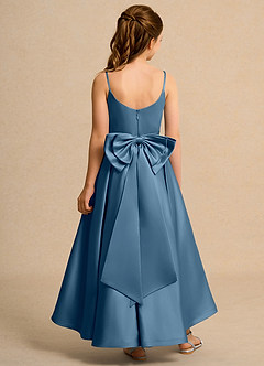 Azazie Sweets Girl vestidos de niña de las flores Vestido de Bermudas de Satin Mate de Corte En A con Plisado image2