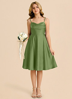 Azazie Bear Vestido de Enebro de Satén Elástico de Corte en A con Escote de Corazón image6