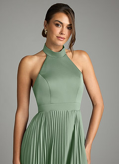 Azazie Zienna Venta Final Vestido de Matcha de Satén Elástico de Corte en A con Plisado image5