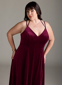 Azazie Sora Robes de demoiselle d'honneur Robe Trapèze en velours Dos nu avec nœud Cabernet image12
