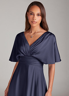 Azazie Pamela Robes de demoiselle d'honneur Robe Trapèze en Satin extensible Plissé Bleu Orageux image5