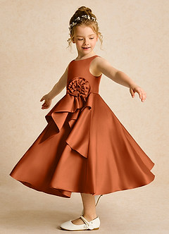 Azazie Hermia Robe Demoiselle D'honneur Fillette Robe Trapèze en Mat Satiné Sans manches Orange Brûlée image3