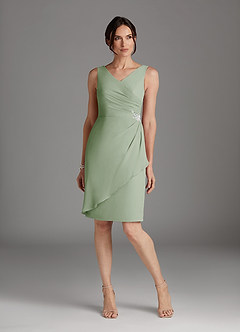 Azazie Saturn Abiti per la Madre della Sposa Abito Tubino in Chiffon con Scollo a V a Pieghe Verde Salvia image3