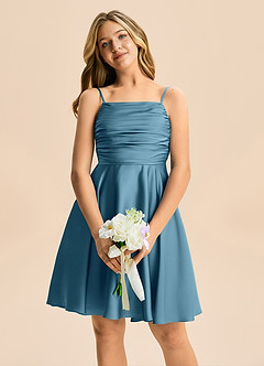 Azazie Miko Junior Vestido de Bermudas de Satén Elástico de Corte en A con Plisado image6