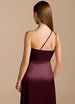 Azazie Trina Jurken voor bruidsmeisjes Jurk van Metaalachtig Satijn met A-Lijn One-Shoulder Cabernet image2
