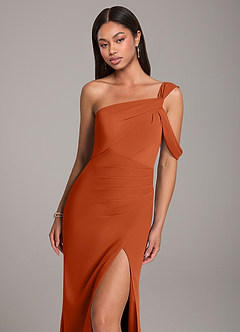Azazie Wynter Vestidos de damas de honor Vestido de Naranja Quemada de Gasa de Corte Recto con Vestidos sin tirantes image7