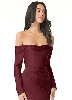 Azazie Hallie Vestidos de damas de honor Vestido de Cabernet de Satén Elástico de Corte Recto Convertible con Manga larga con hombros descubiertos image1