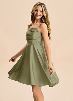 Azazie Miko Junior Vestido de Pistacho de Satén Elástico de Corte en A con Plisado image7