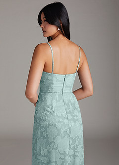 Azazie Maci 신부 들러리 드레스 쉬스 주름진 플로럴 번아웃 바닥 길이 드레스 image6