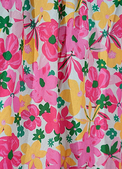 Robe Mini Fuchsia à Manches Courtes et Imprimé Floral image3