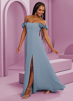 Barbie ♥ Azazie Suknie dla druhen Rozkloszowana szyfonowa sukienka z odkrytymi ramionami i kwiatowymi rozetkami image7