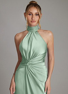 Azazie Gracelynn Vestidos de damas de honor Vestido de Agave de Satén Elástico de Corte Recto con Plisado image3