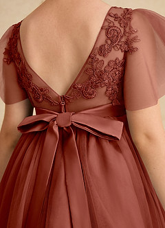 Azazie Queenie Robe Demoiselle D'honneur Fillette Robe Trapèze en Dentelle Auburn image6