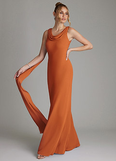 Azazie Jaya Robes de demoiselle d'honneur Robe Fourreau en Mousseline de soie Plissée Cannelle image1