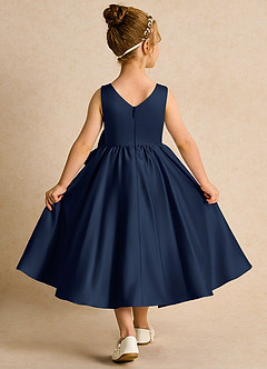 Azazie Hermia Robe Demoiselle D'honneur Fillette Robe Trapèze en Mat Satiné Sans manches Bleu Marine Foncé image2