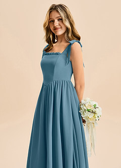 Azazie Delia Junior Abito A-Line in Chiffon Fiocco Bermuda image7