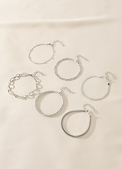 front Conjunto de pulseras de 6 piezas con múltiples cadenas