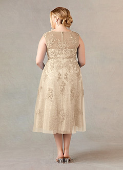 Azazie Flynn Mère de la mariée Robes Robe Trapèze en Tulle Col bateau dentelle Champagne image7