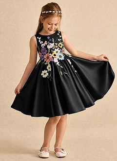 Azazie Prima vestidos de niña de las flores Vestido Negro de Satin Mate de Línea A con Lazo image3