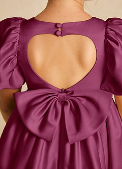 Azazie Muffin Robe Demoiselle D'honneur Fillette Robe Trapèze en Mat Satiné avec manches Mûre image4