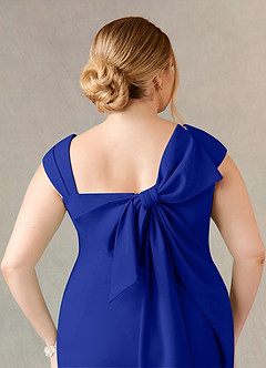 Azazie Ellen vestidos de madre de la novia Vestido de Azul Real de Crepé elástico de Recto con Corte Lateral image11