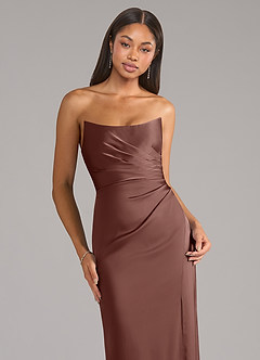 Azazie Marla Robes de demoiselle d'honneur Robe Fourreau Convertible en Satin extensible Sans bretelle Expresso image2