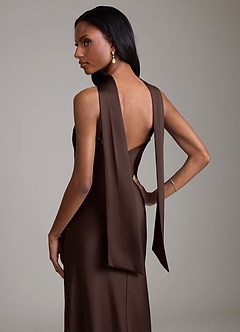 Azazie Cassiana Jurken voor bruidsmeisjes Jurk van Stretch Satijn met Zeemeermin Geplooid Ganache image4