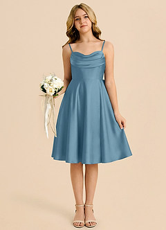 Azazie Bear Vestido de Bermudas de Satén Elástico de Corte en A con Escote de Corazón image6